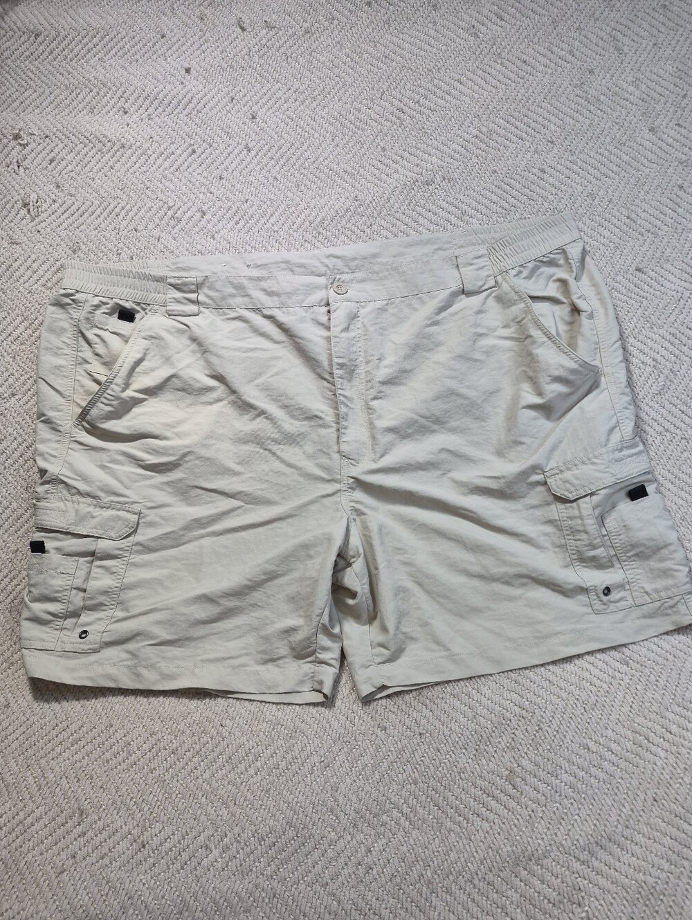 Men’s World Wide Sportsman Khaki Nylon Shorts - 52